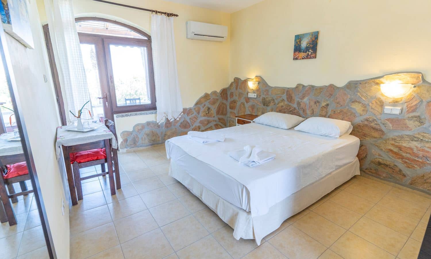 rooms-double-room
