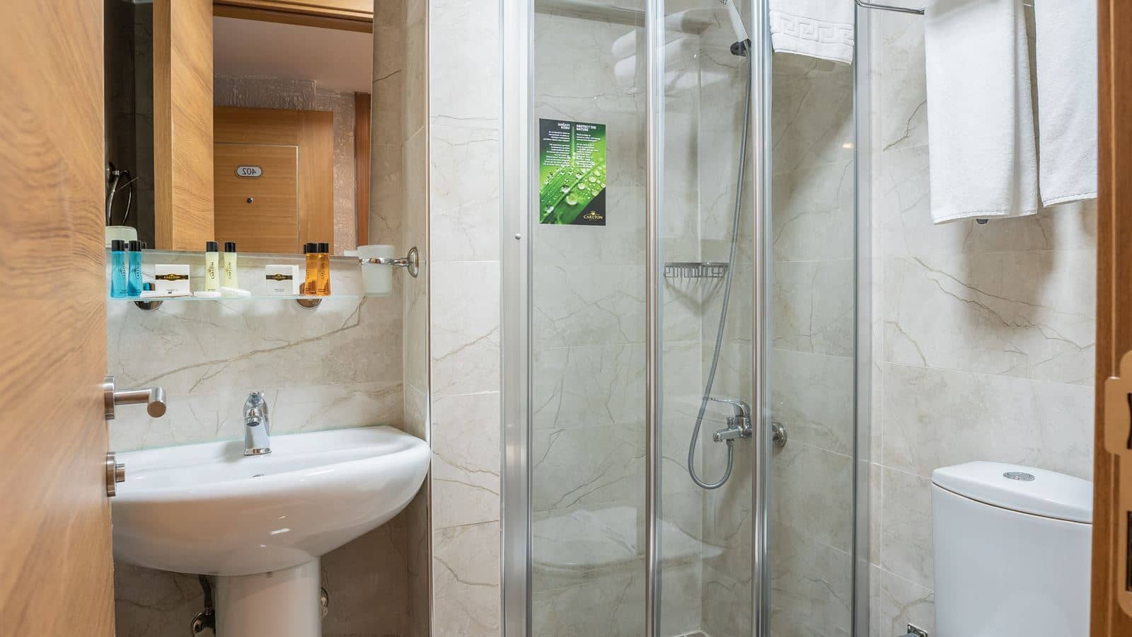 rooms-family-room-standard