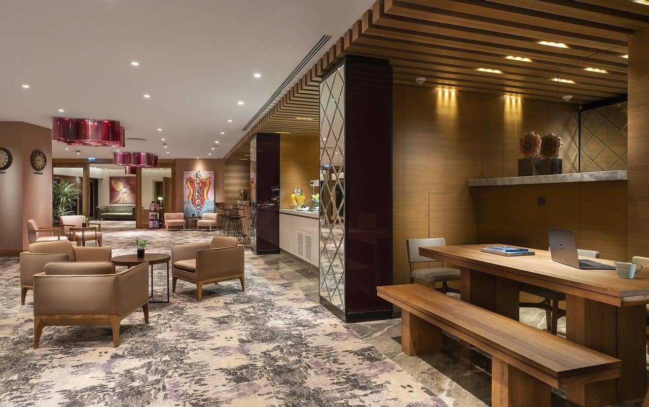 bars-executive-lounge