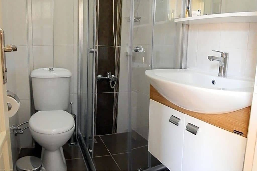 rooms-standard-room