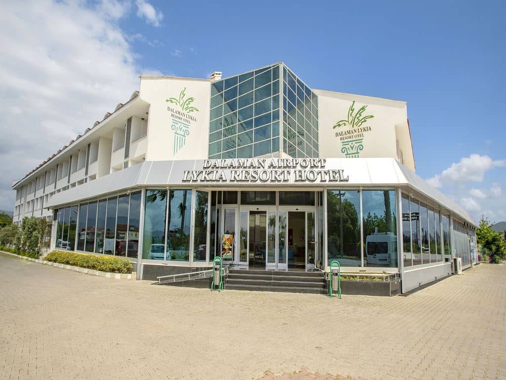 general-main-building