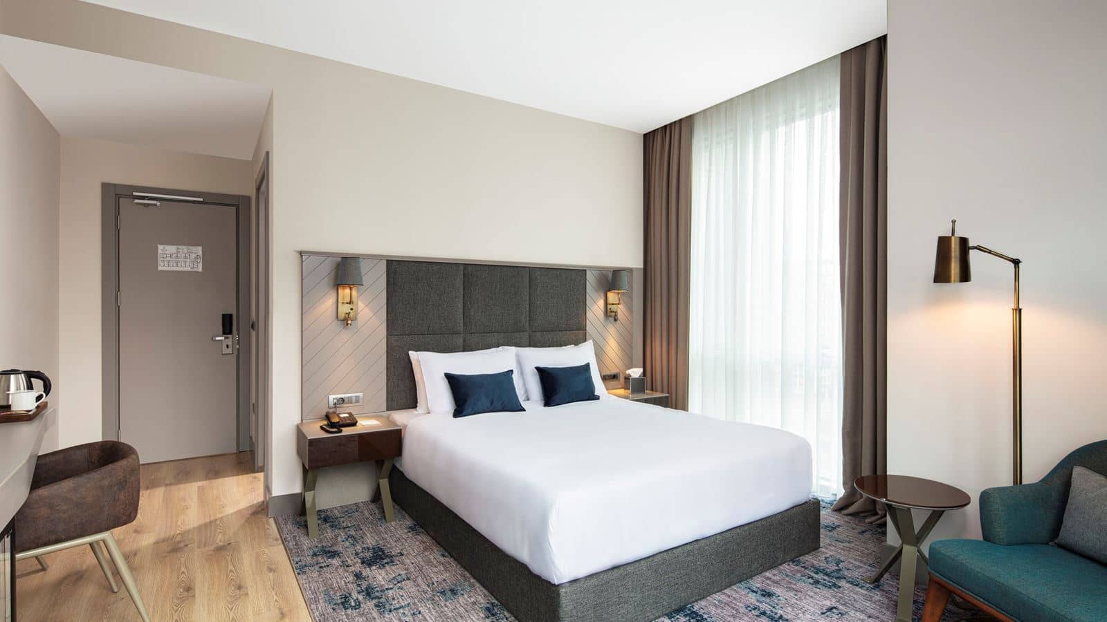 rooms-superior-double-room