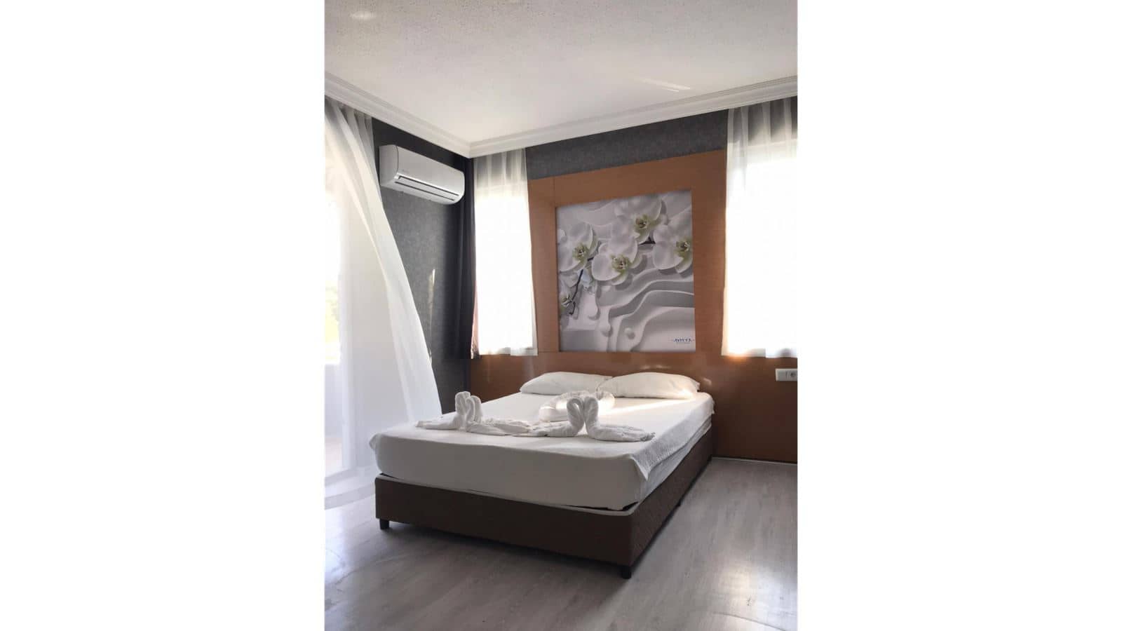 rooms-standard-room