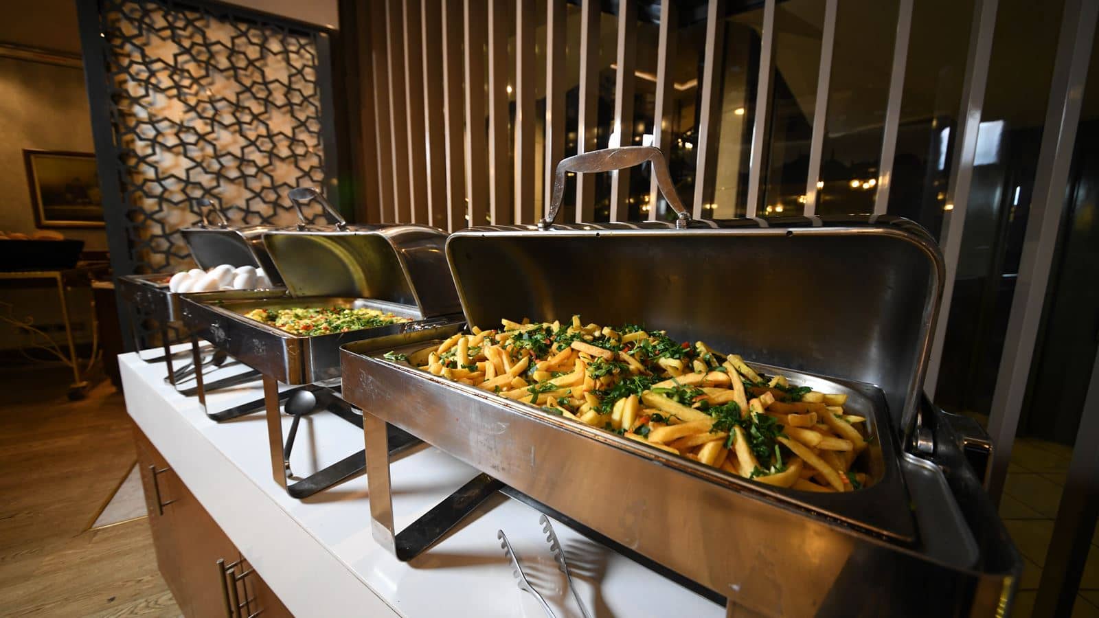 restaurants-restaurants