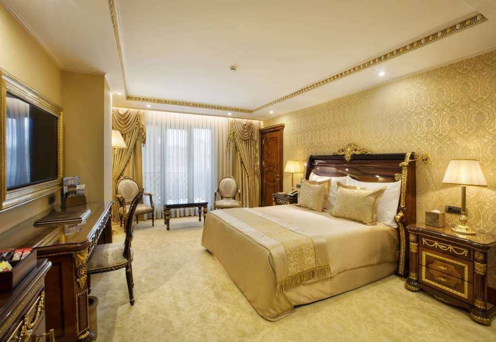 rooms-room-superior