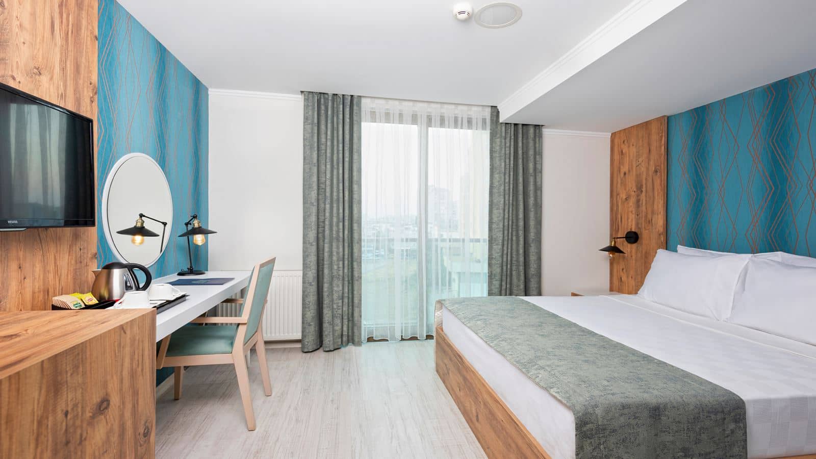 rooms-superior-room