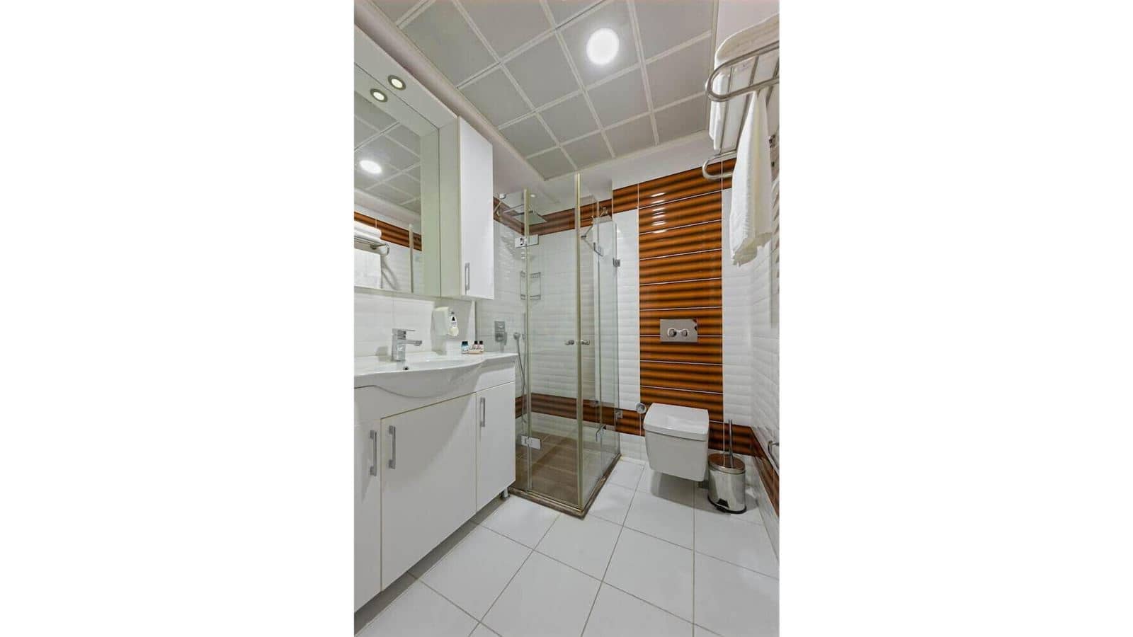 rooms-suite-room