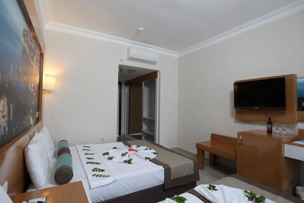 rooms-standard-room