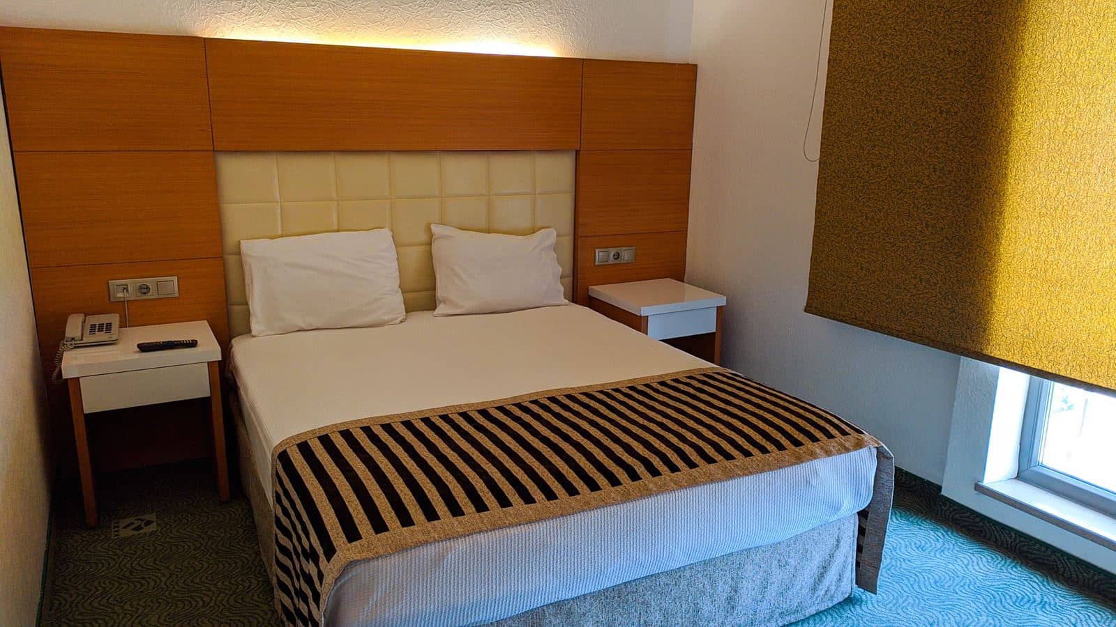rooms-standard-room