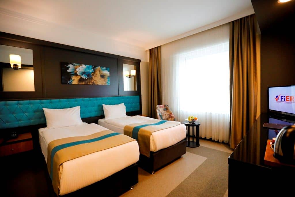 rooms-standard-room