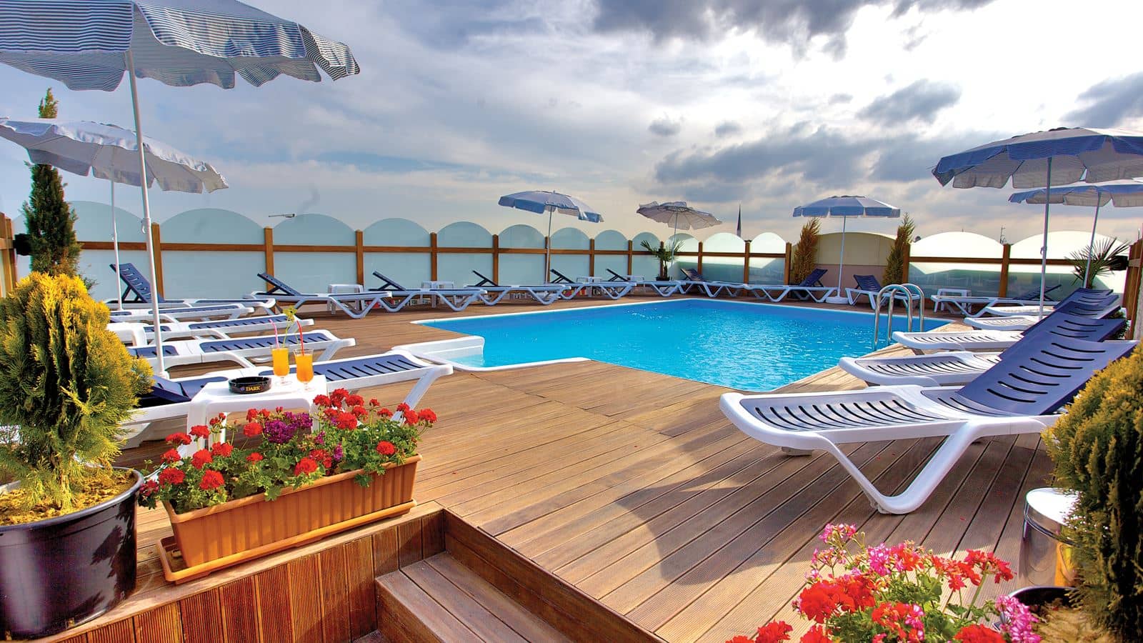 pools-pools