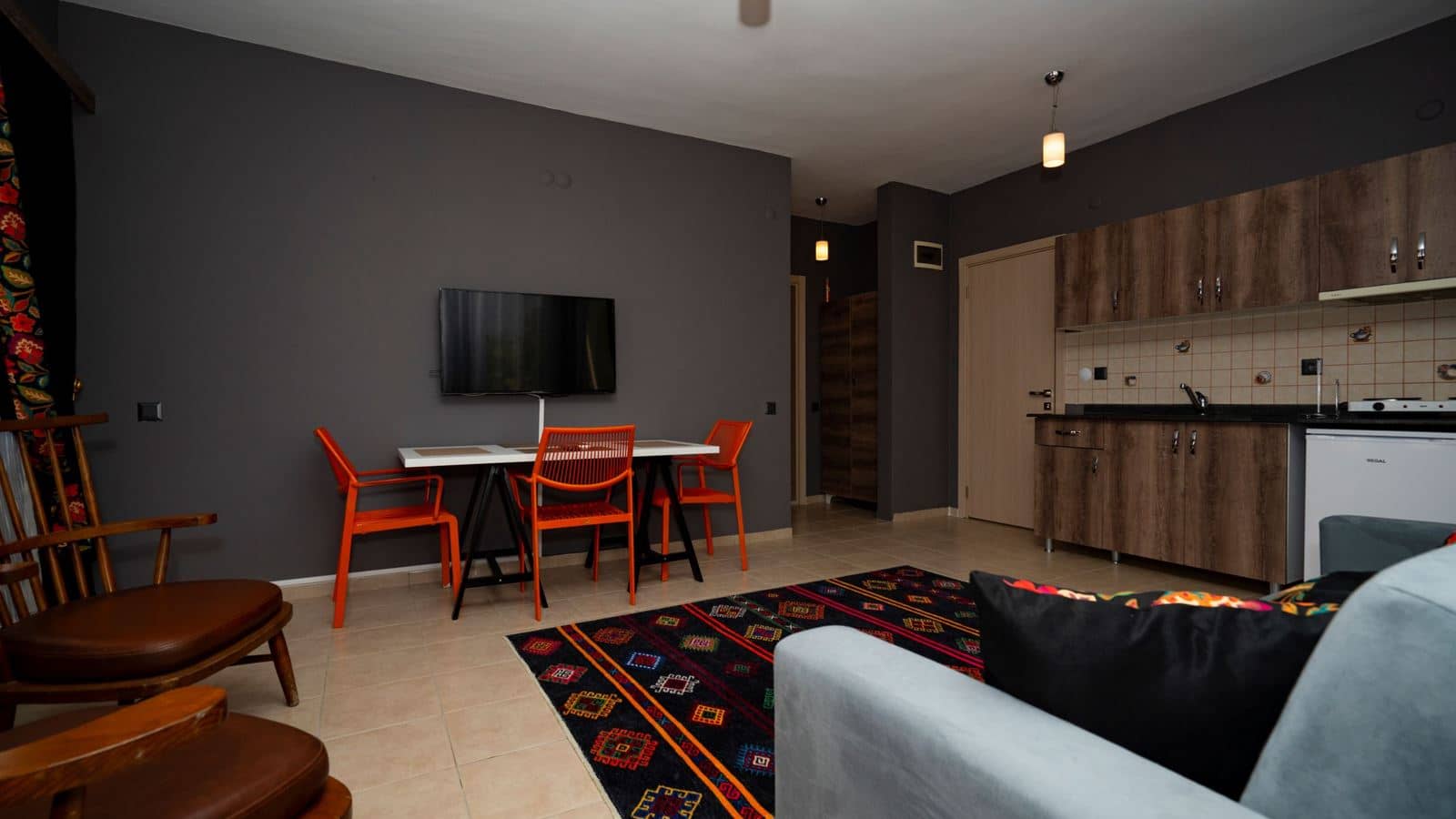 rooms-suite-room