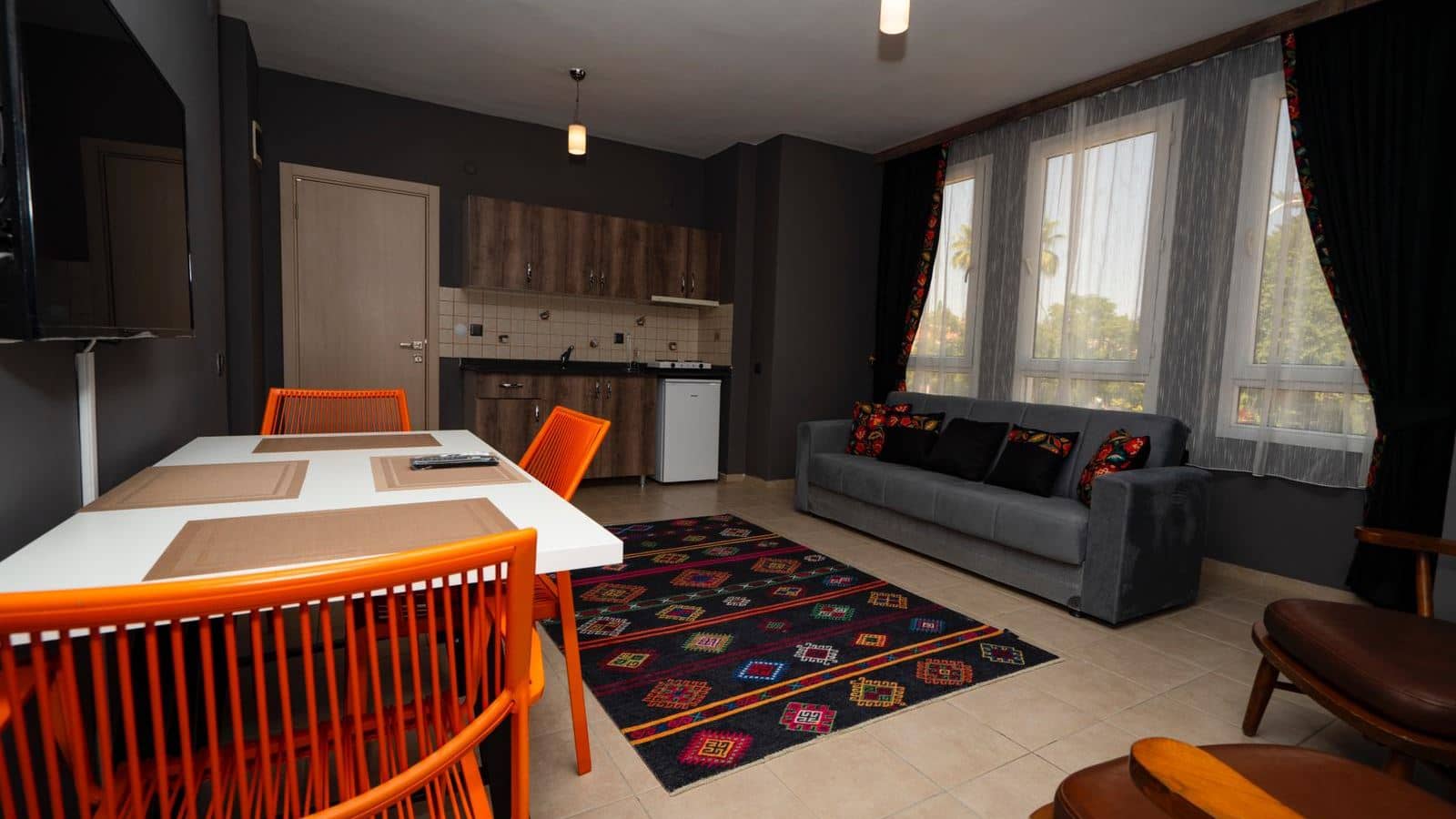 rooms-suite-room