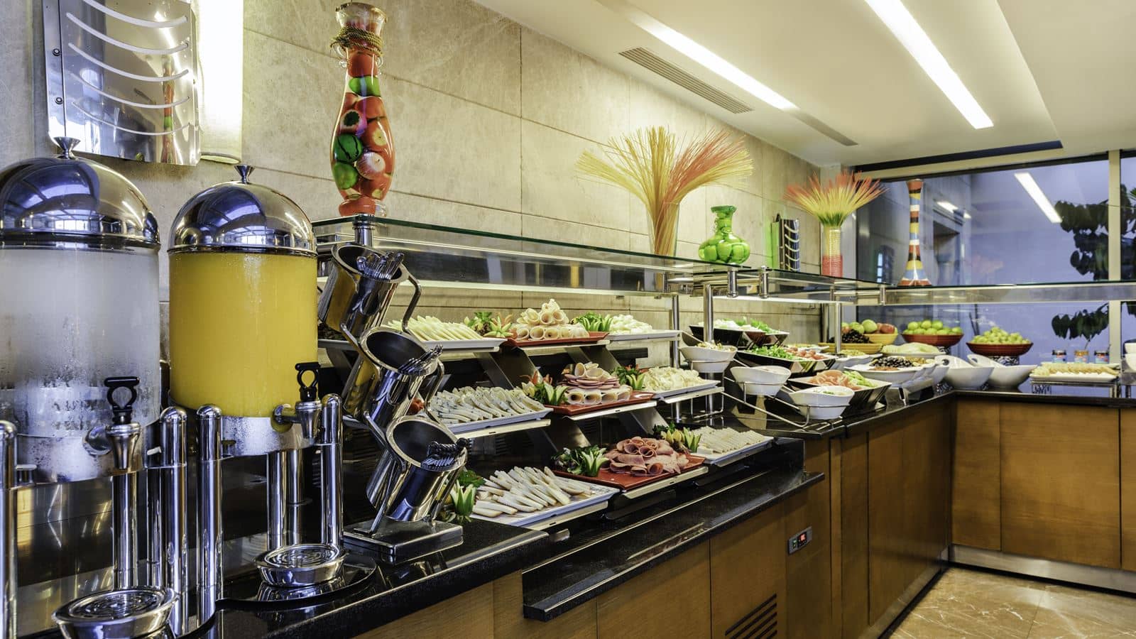 restaurants-restaurants