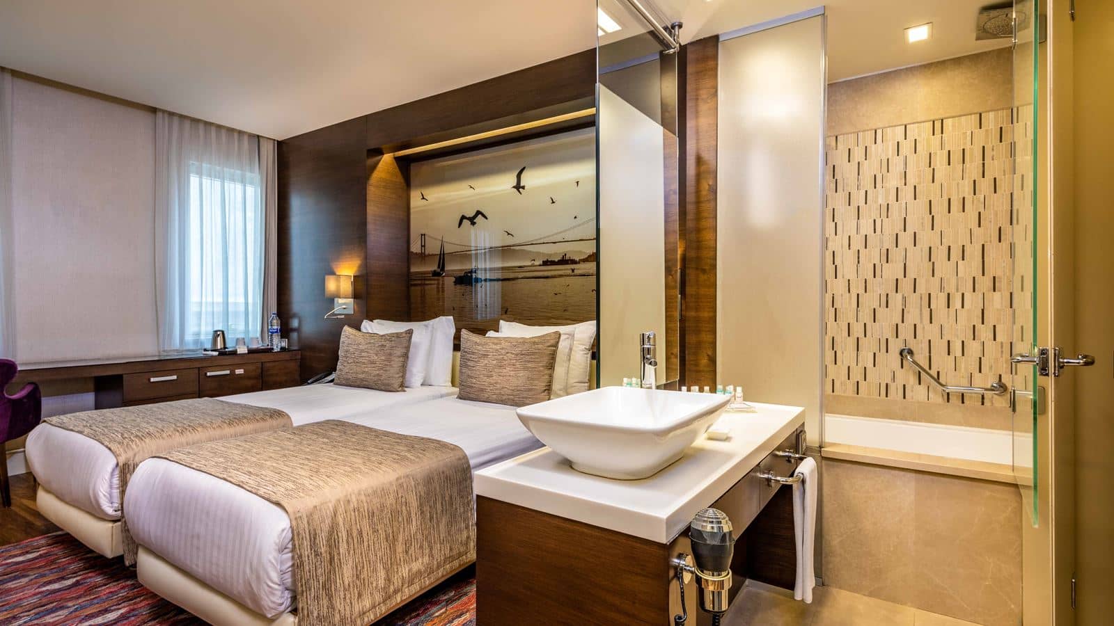 rooms-family-room-standard