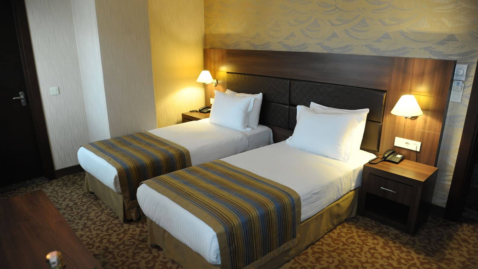 rooms-room-standard