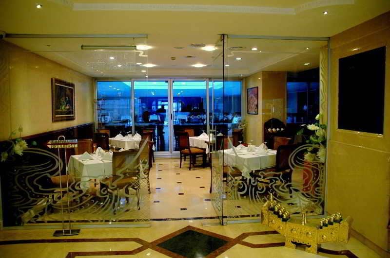restaurants-restaurants