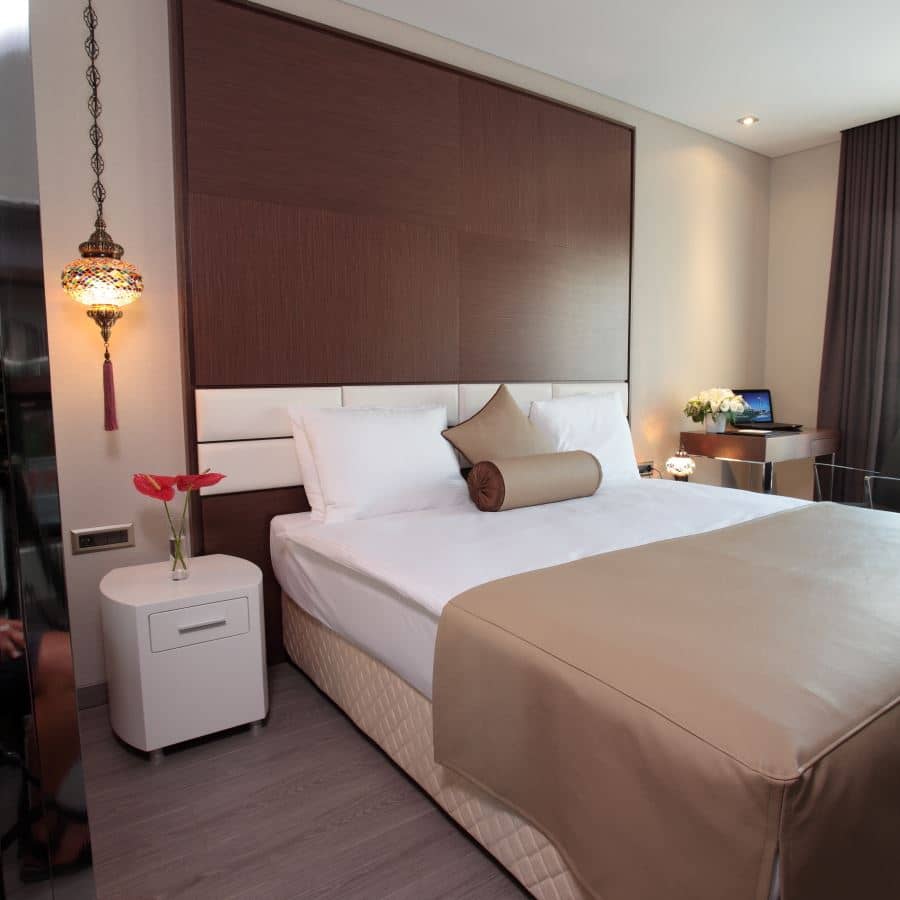 rooms-family-room-standard