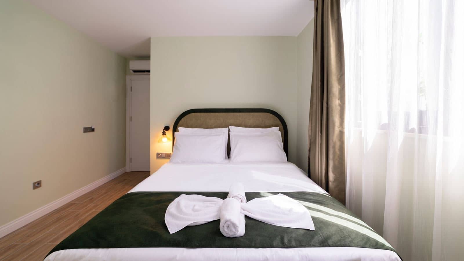 rooms-superior-garden-view-room