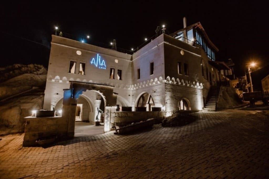 general-main-building
