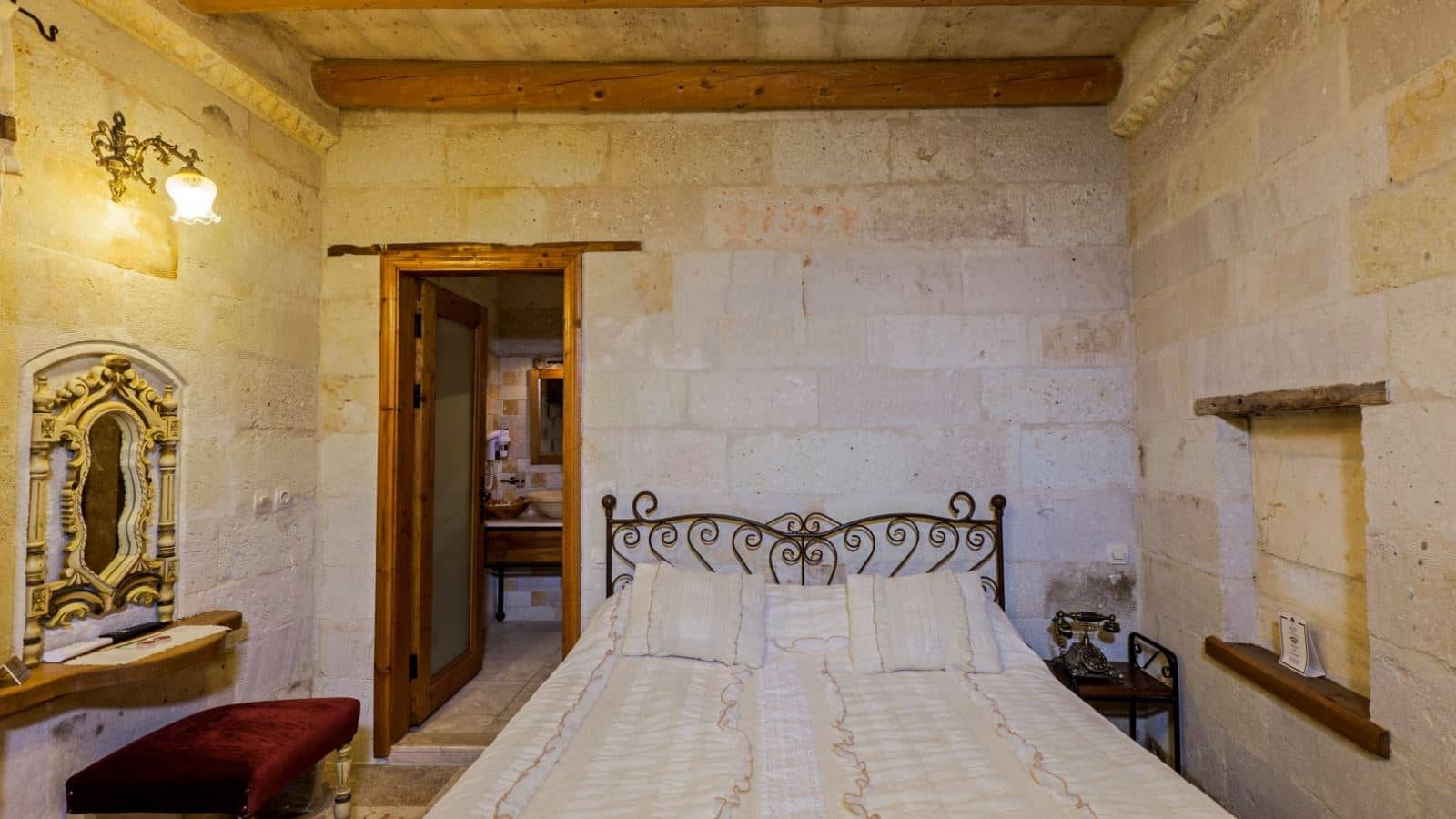 rooms-standart-room
