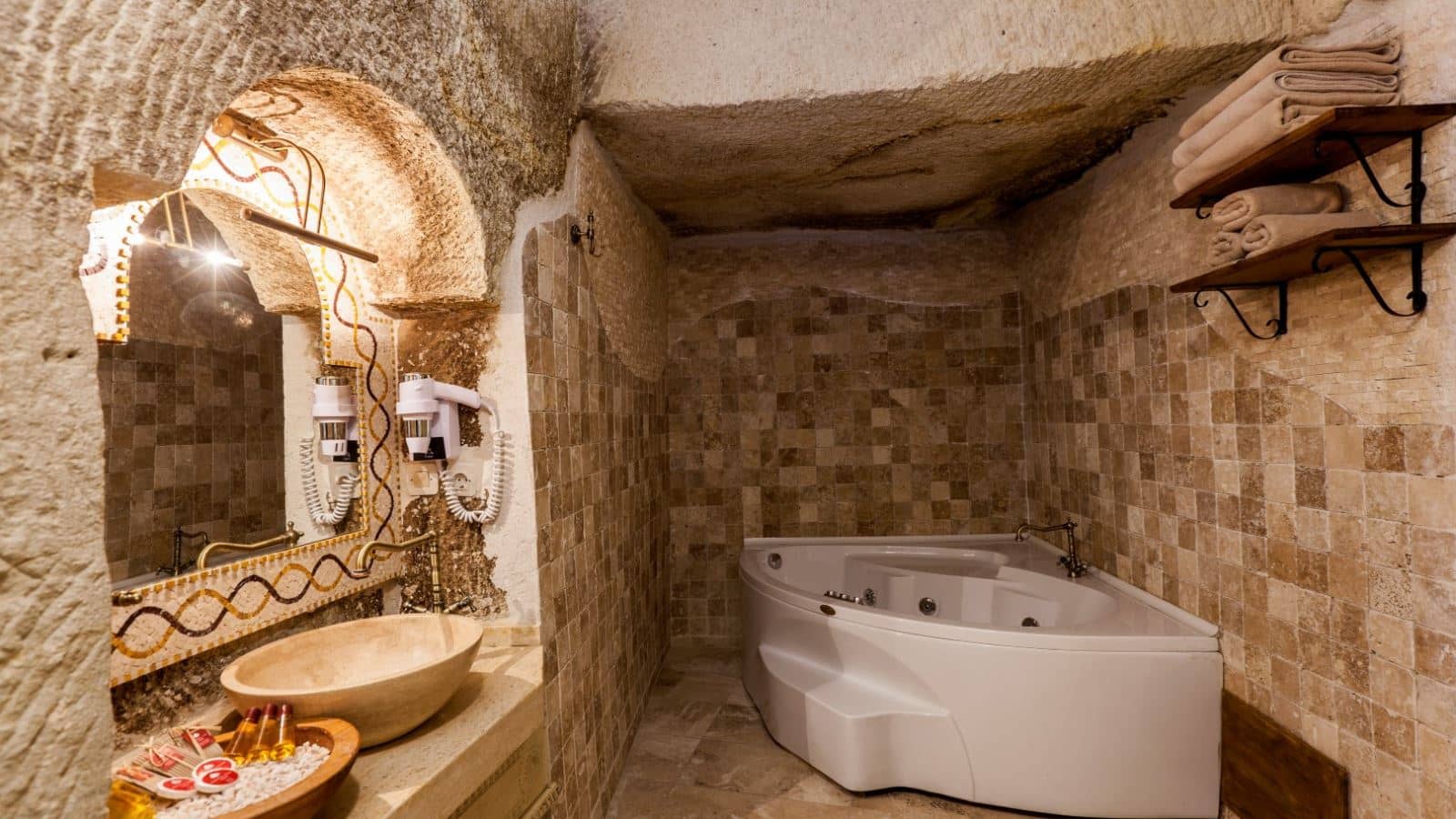 rooms-suite-room