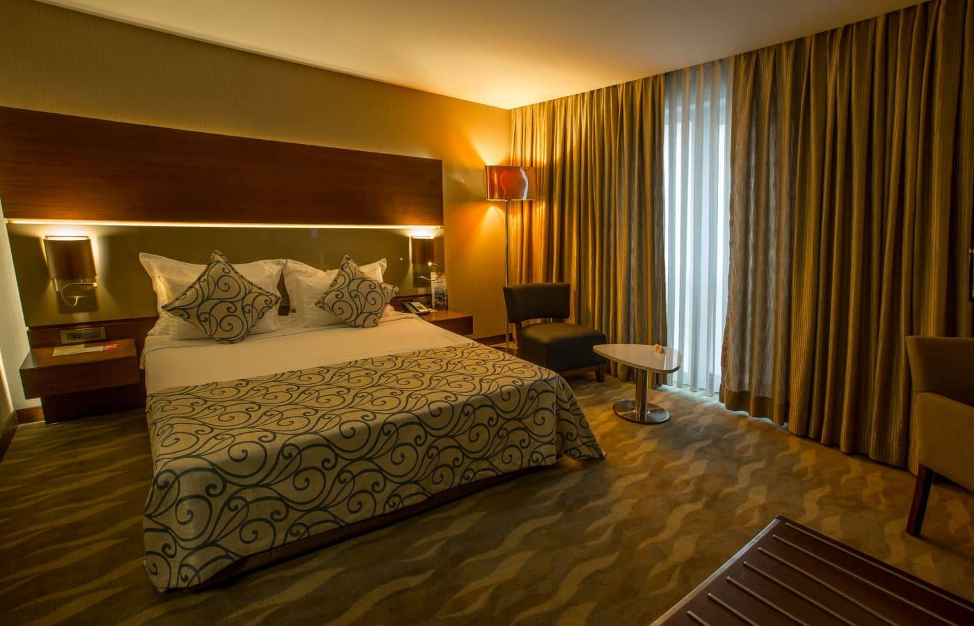 rooms-family-room
