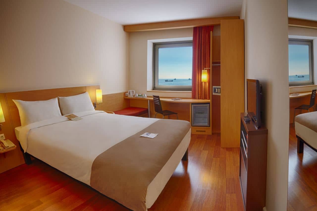 rooms-room-standard