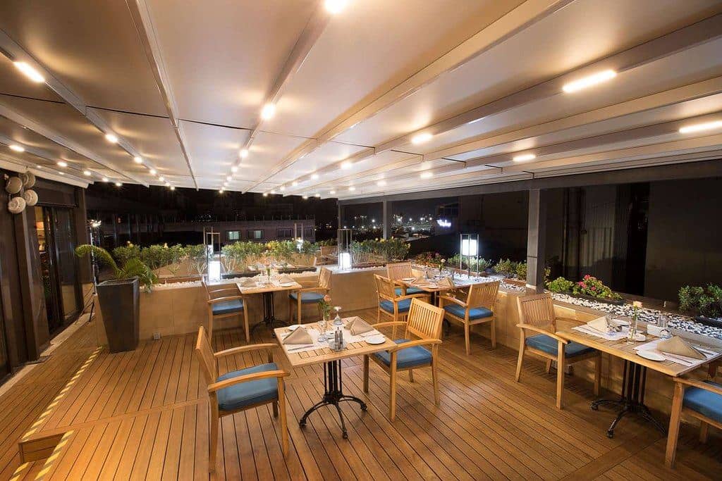restaurants-restaurants