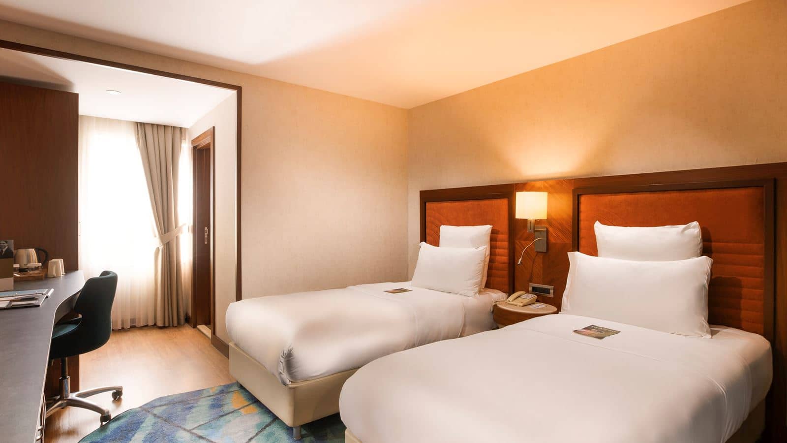 rooms-standard-room