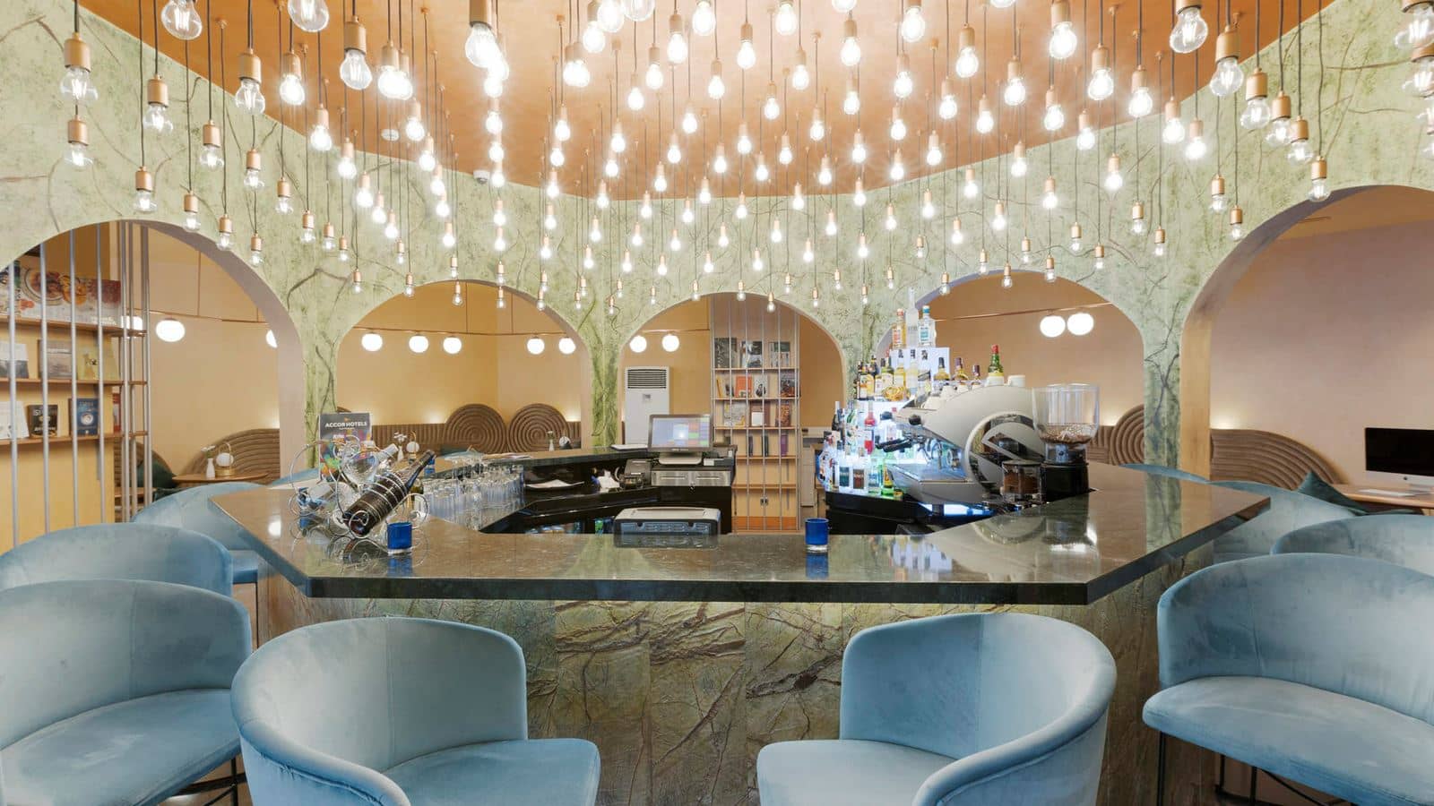 bars-octo-lounge