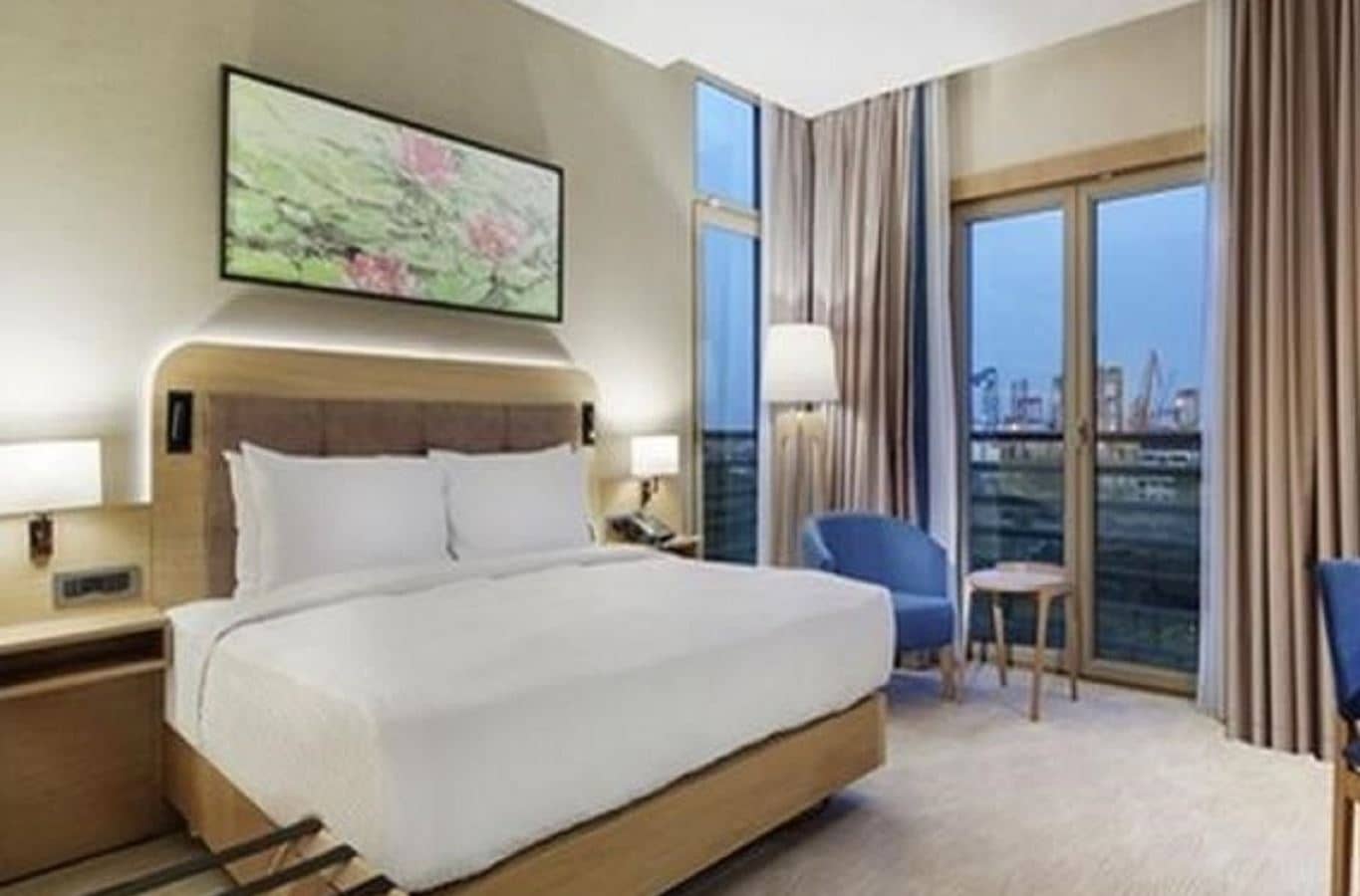 rooms-deluxe-room
