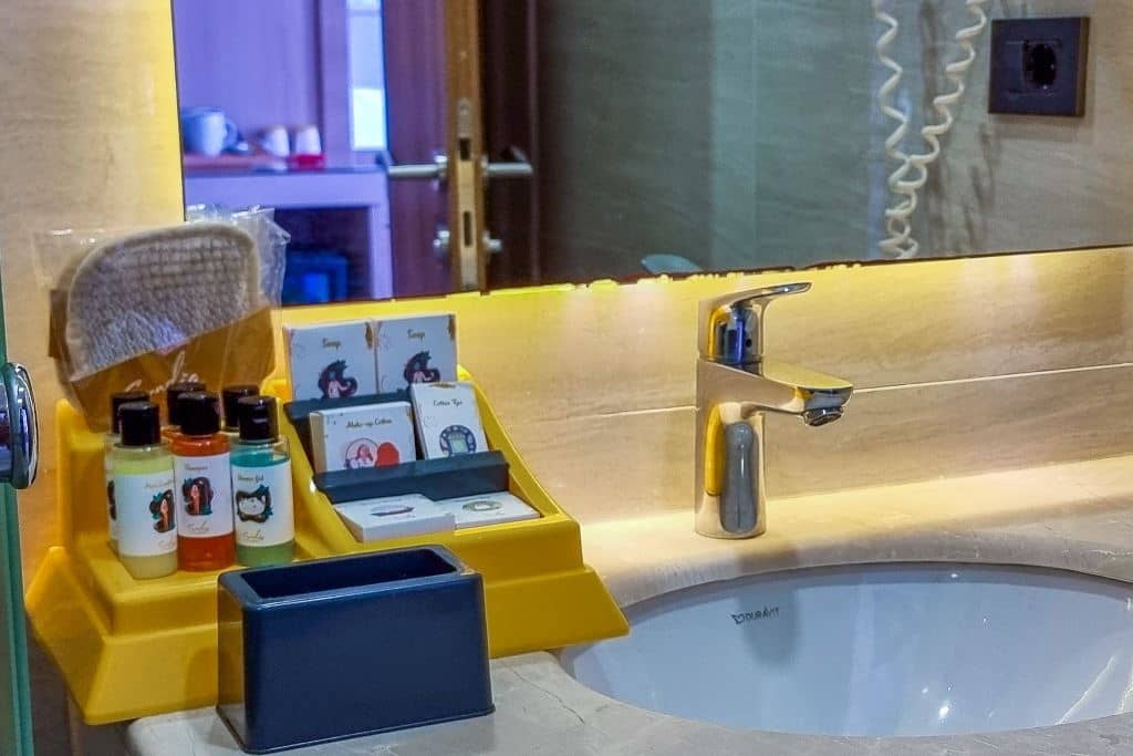 rooms-superior-doubletwin-room