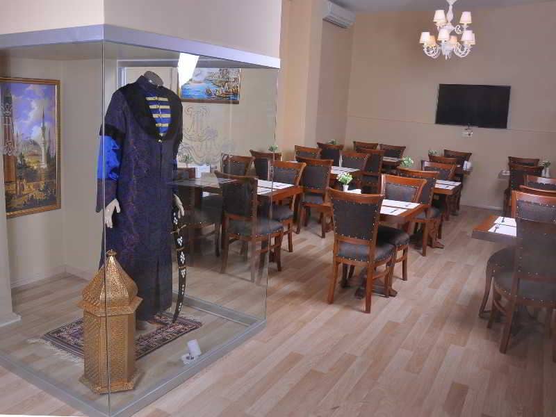 restaurants-restaurants