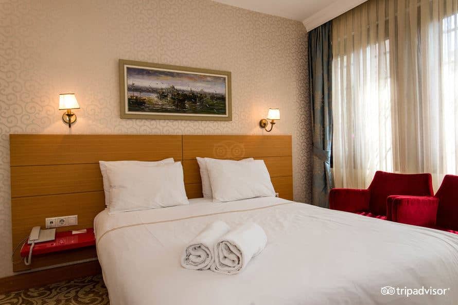 rooms-family-room-standard