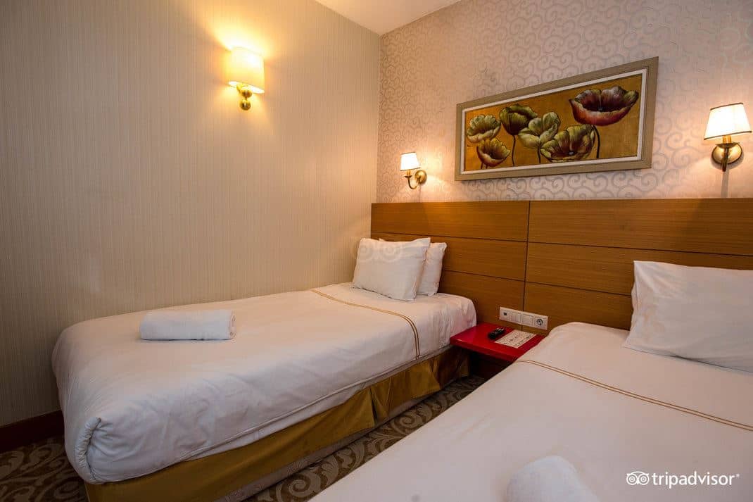 rooms-family-room-standard