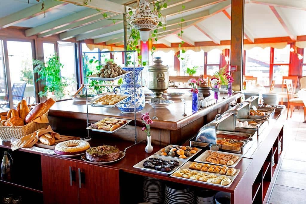 restaurants-restaurants