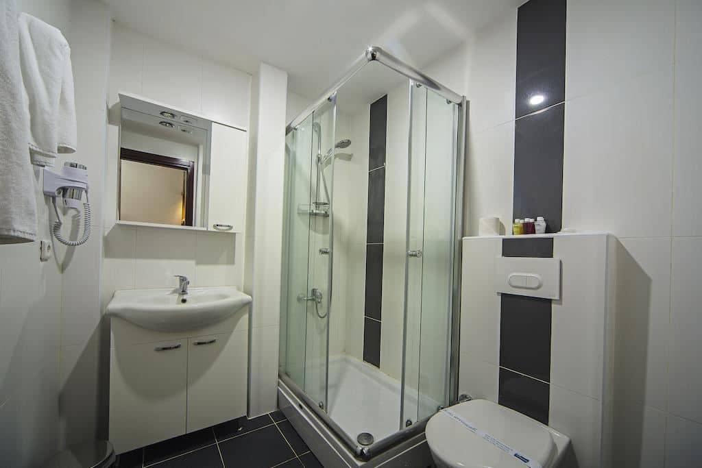 rooms-family-room-standard