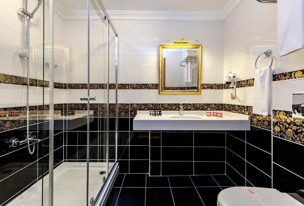 rooms-standard-room