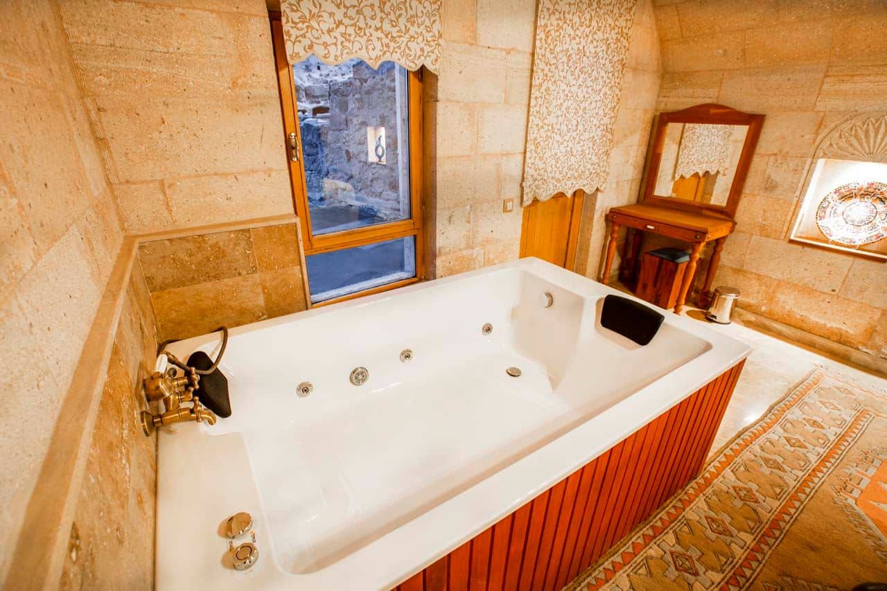 rooms-suite-room