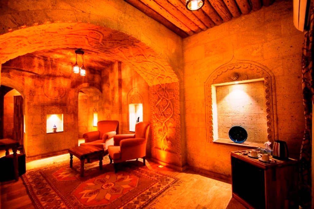 rooms-suite-room