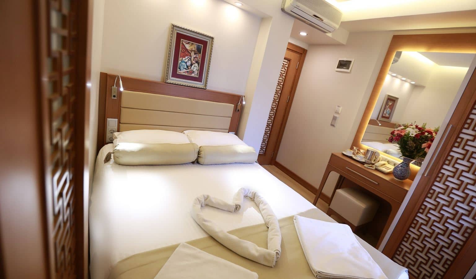 rooms-family-room-sea-view