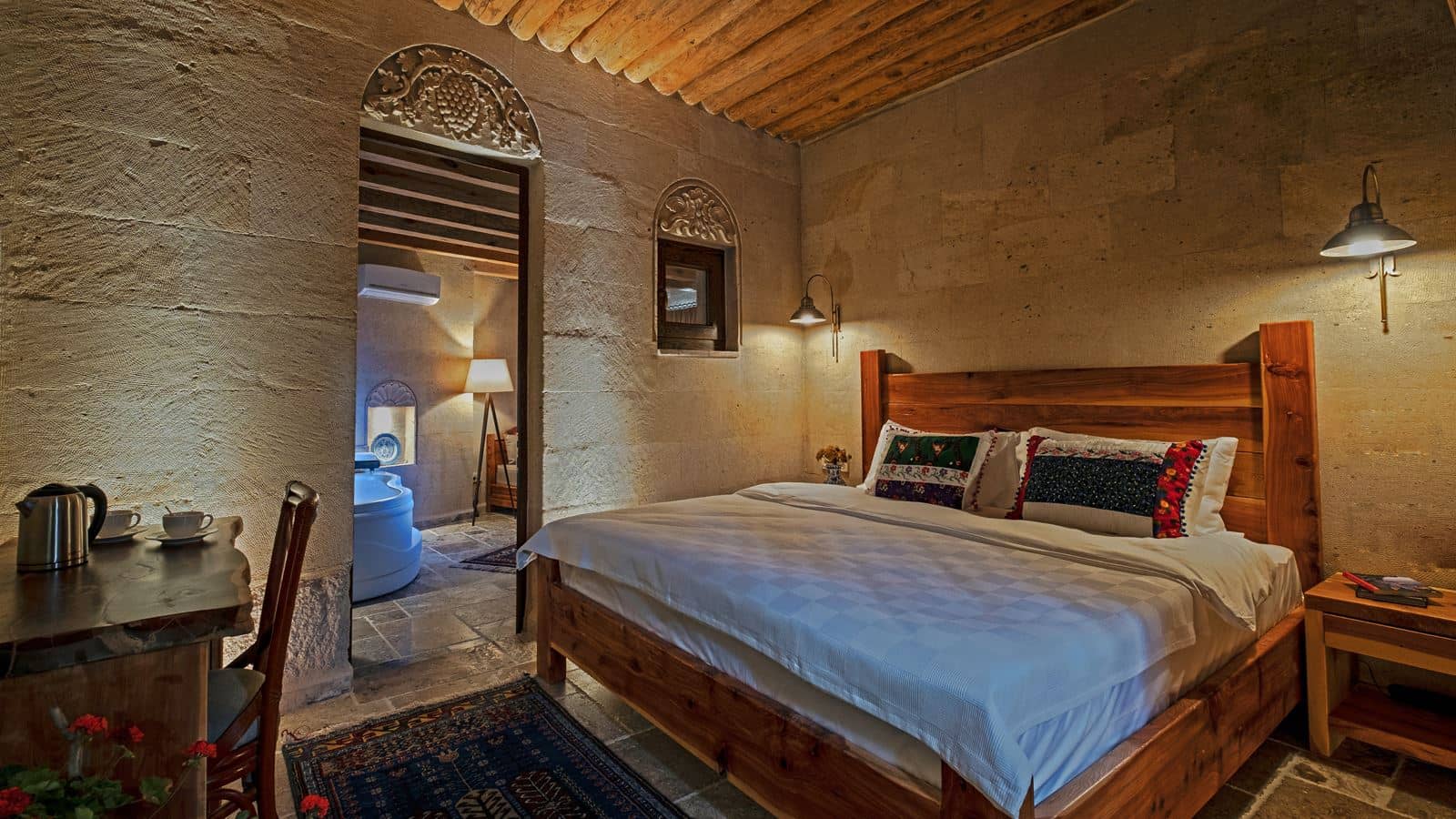 rooms-king-suite