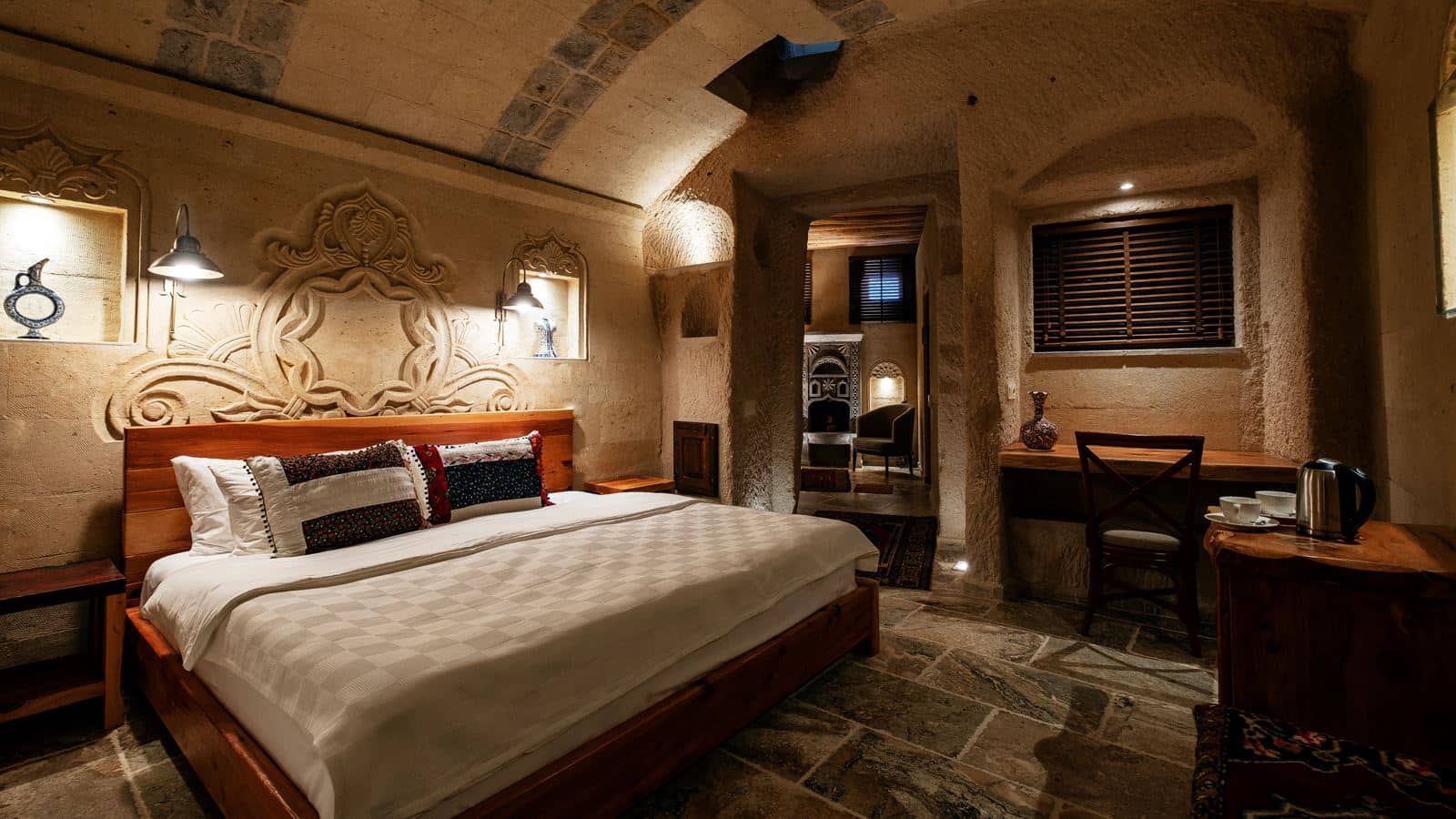 rooms-superior-suite