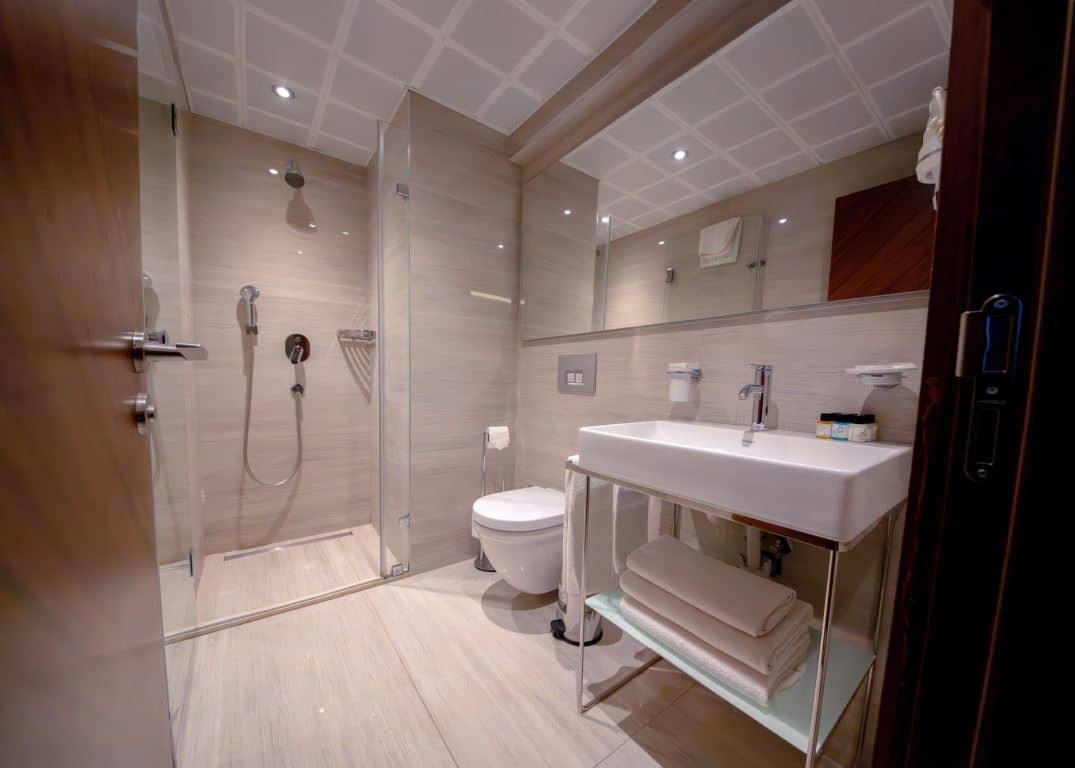 rooms-family-room