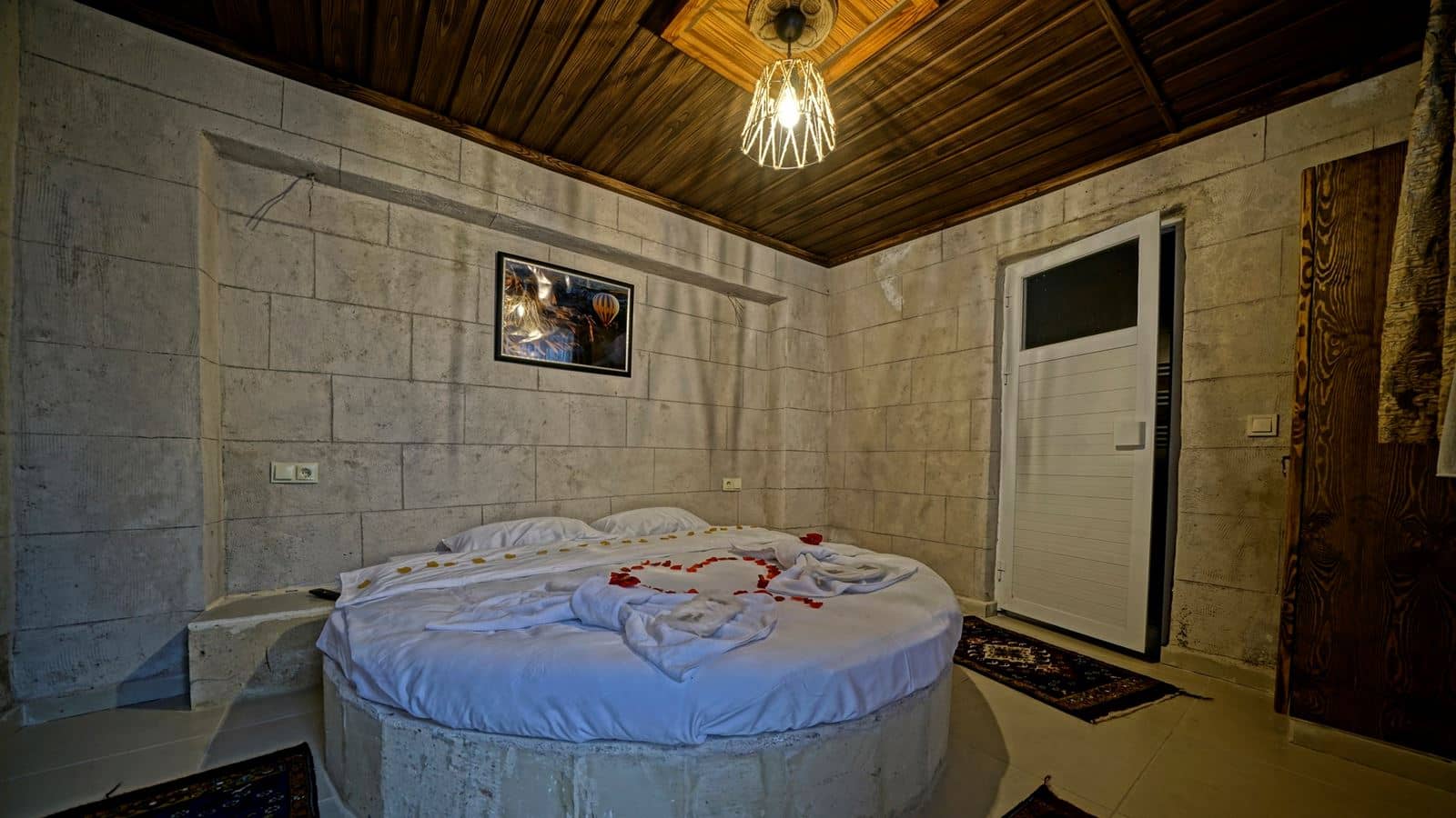 rooms-economy-room