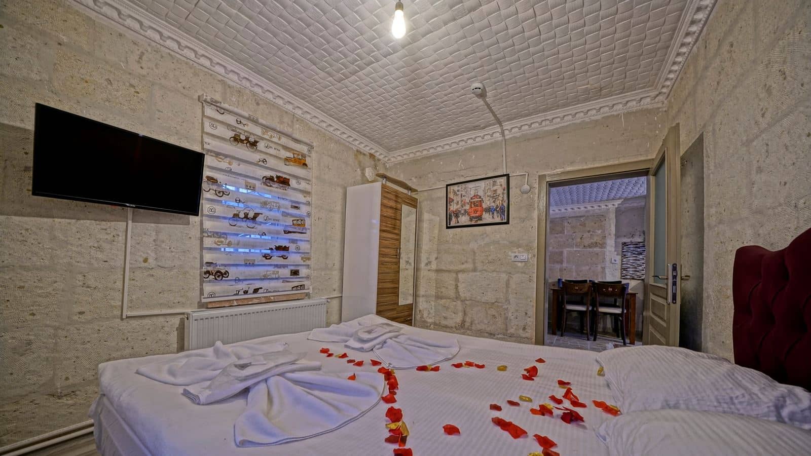 rooms-family-room