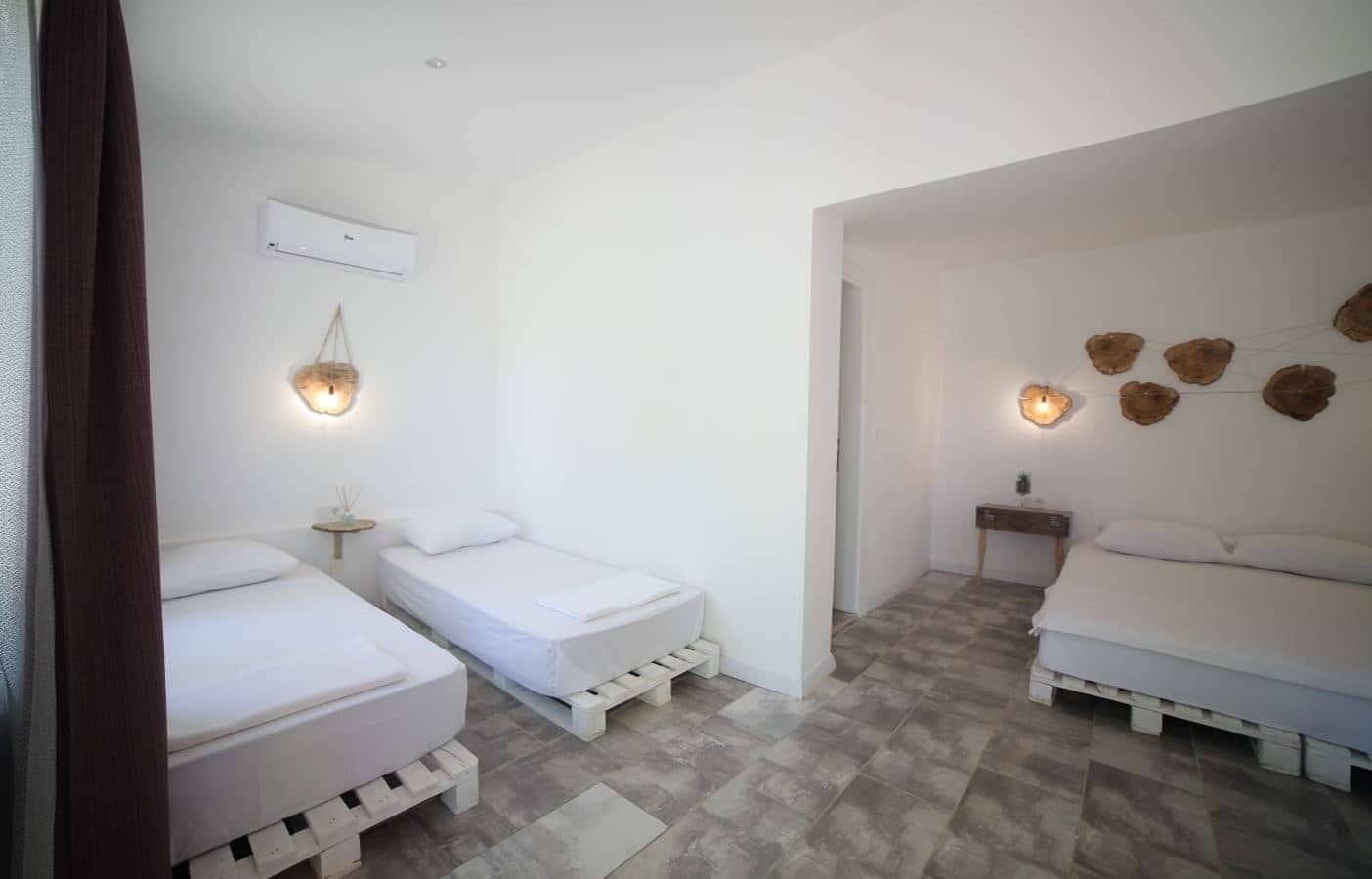 rooms-standard-room