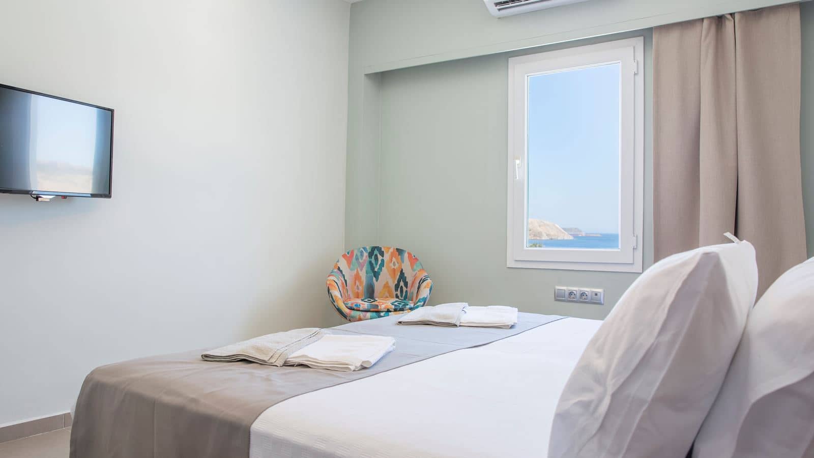 rooms-economy-triple-room