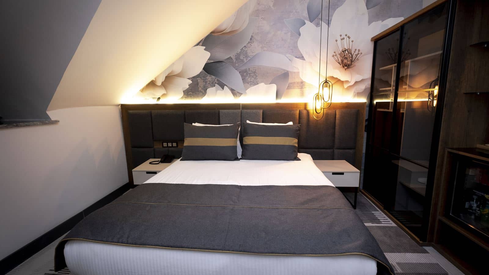 rooms-romantik-oda